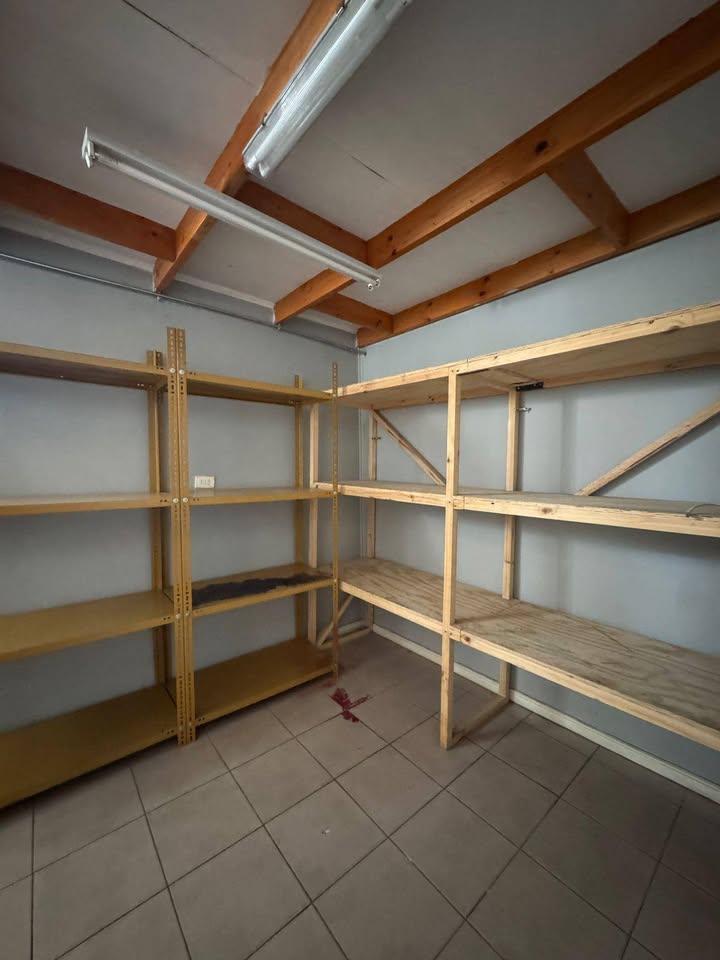 Se arrienda bodega industrial con oficinas Sector Norte Antofagasta