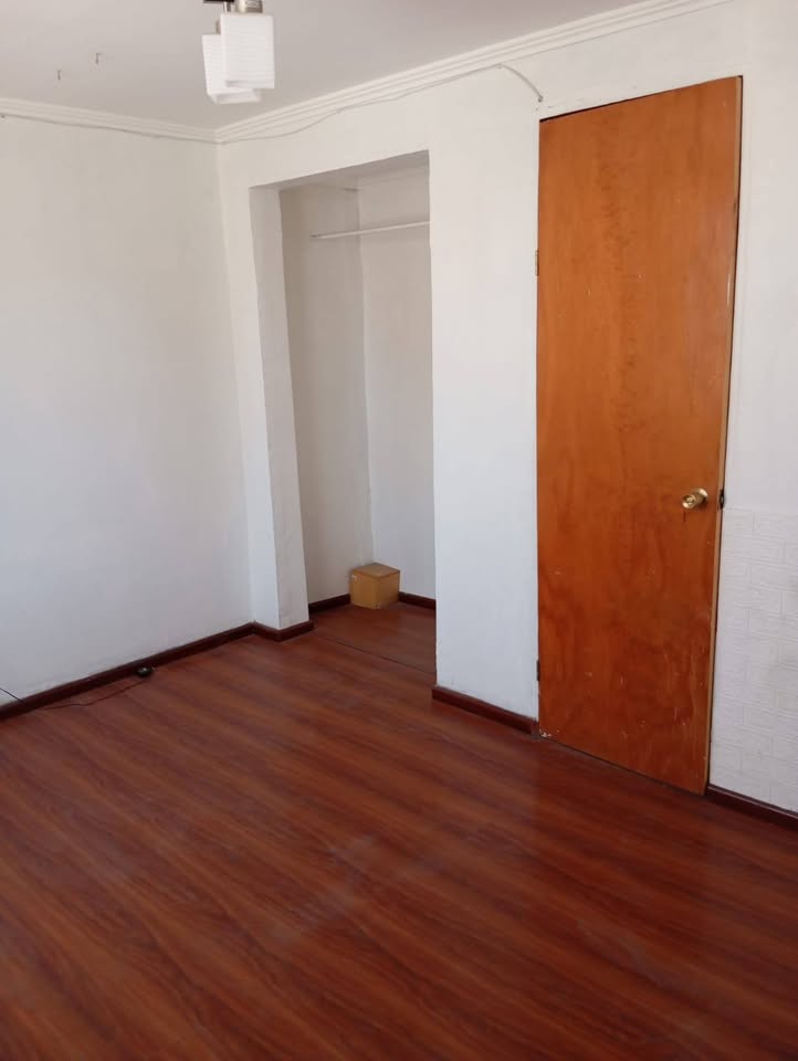 SE ARRIENDA CASA IDEAL PARA OFICINA O BODEGA