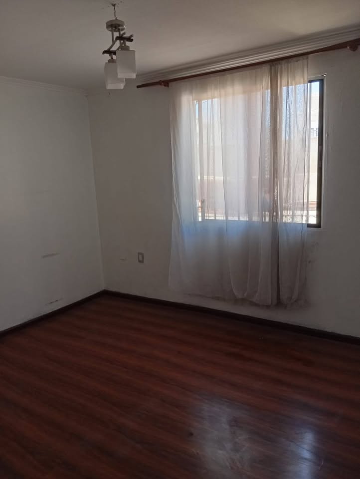 SE ARRIENDA CASA IDEAL PARA OFICINA O BODEGA