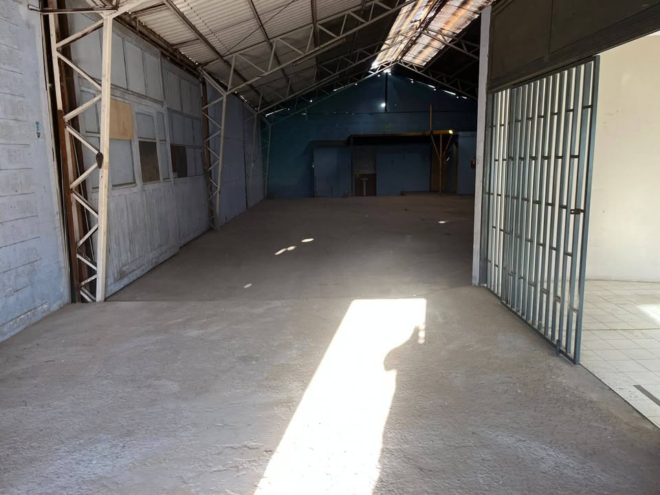 SE ARRIENDA GALPÓN – SECTOR INDUSTRIAL