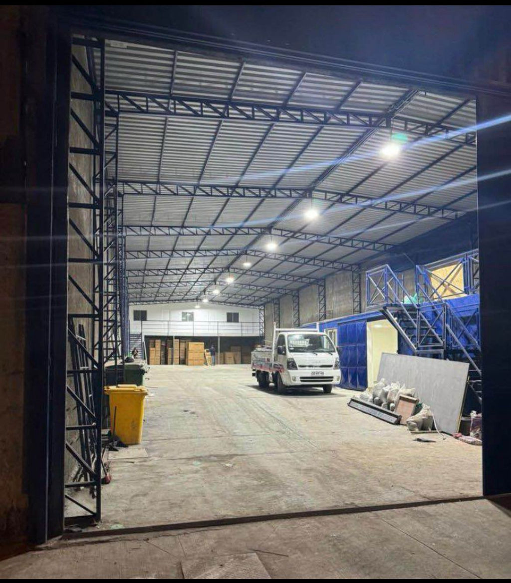 Galpón Empresarial Sector centro norte.